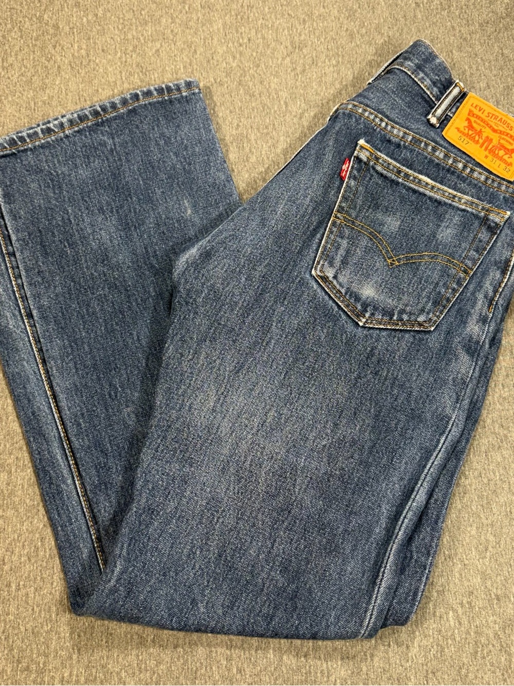 Levi's 517 Men's 31x32 Slim Bootcut Jeans Dark Wash Blue Denim Cowboy Western